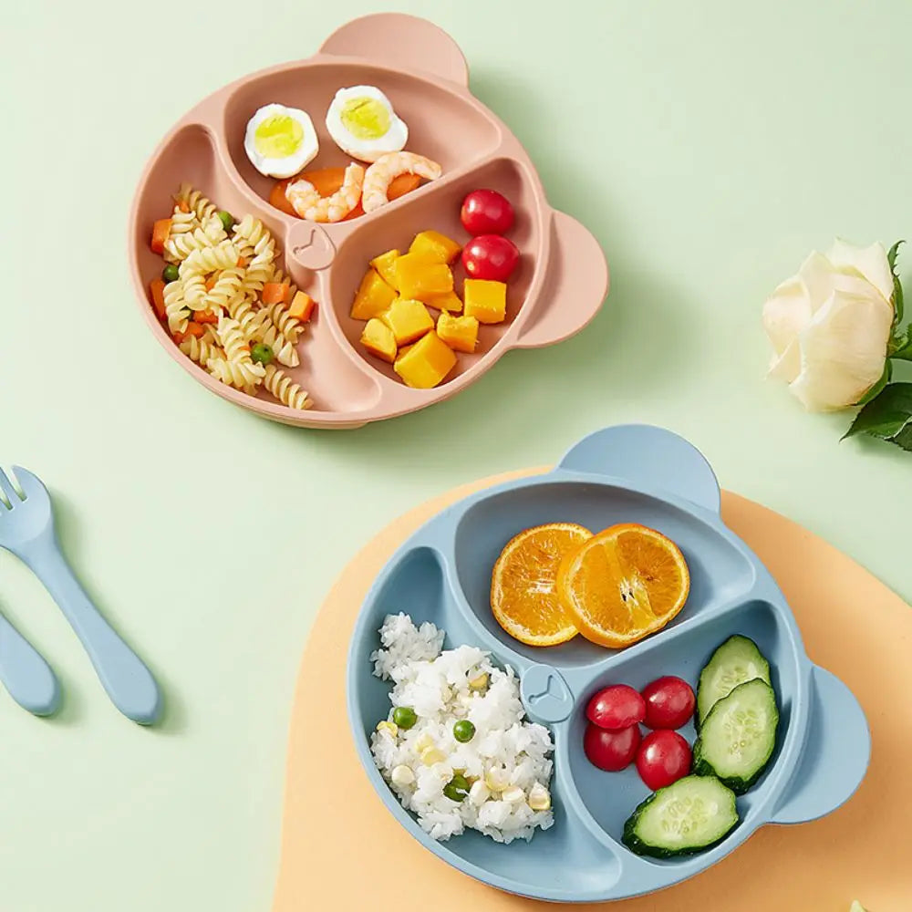 Accessoire repas bébé silicone avec ventouse antichute
