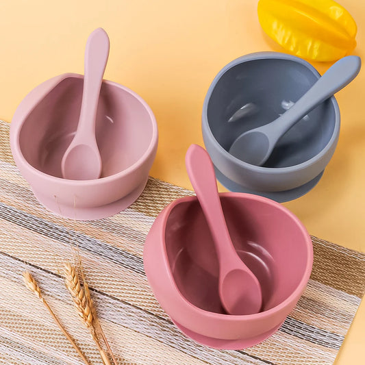 3 bols avec cuillères assorti en silicone 